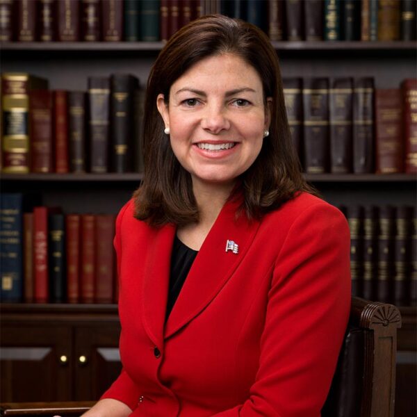 Kelly Ayotte (R) NH Channel